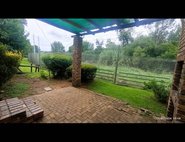 2 BEDROOM TOWNHOUSE FOR SALE IN SONNEGLANS